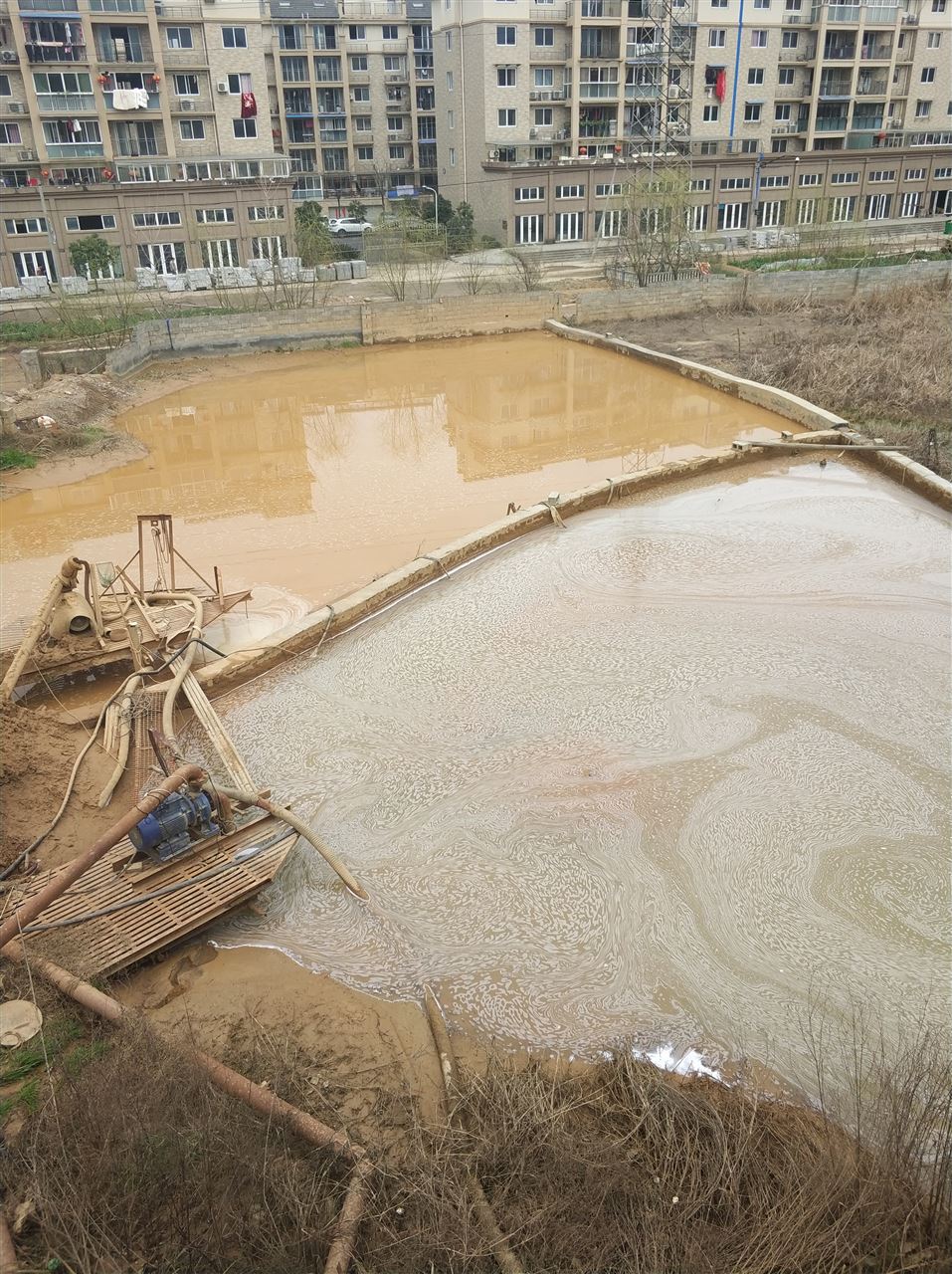 个旧沉淀池淤泥清理-厂区废水池淤泥清淤